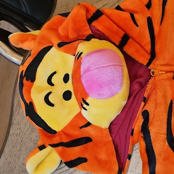 Tiger Onesie Costume XL Unisex - Picture 2 of 14